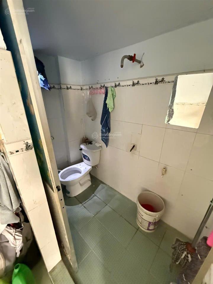 Nhà ngang 5,15m hiếm gặp  nằm ngay phường hot nhất tân phú, chợ tp và nhà thờ tp  hàng hiếm