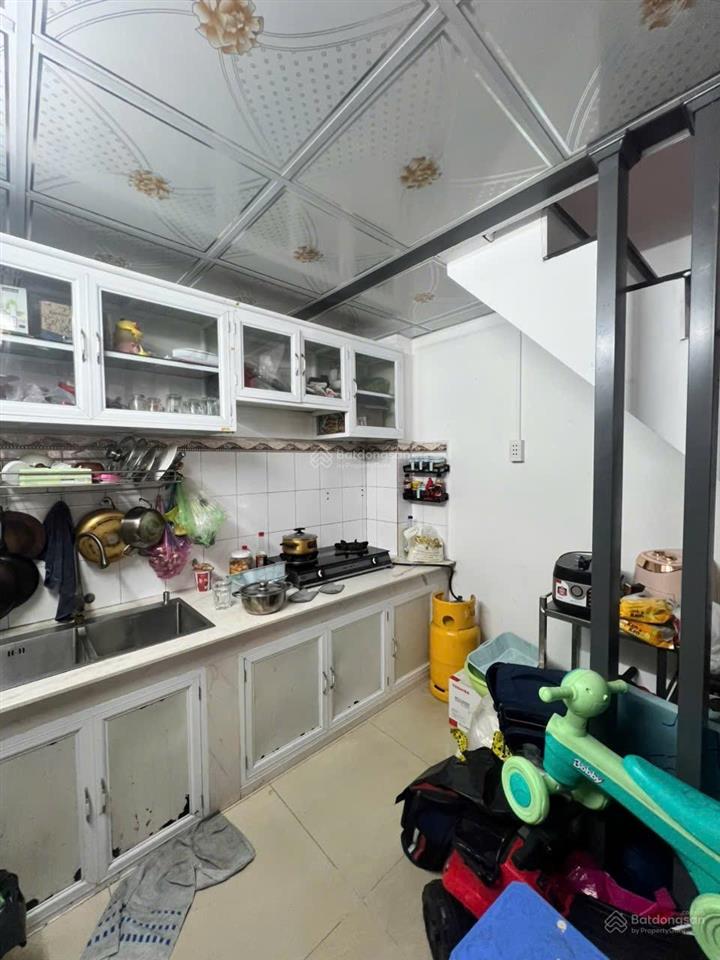 Nhà nhỏ vị trí đẹp vừa ở vừa kinh doanh 48m đường 8m thông giá 3,86ty