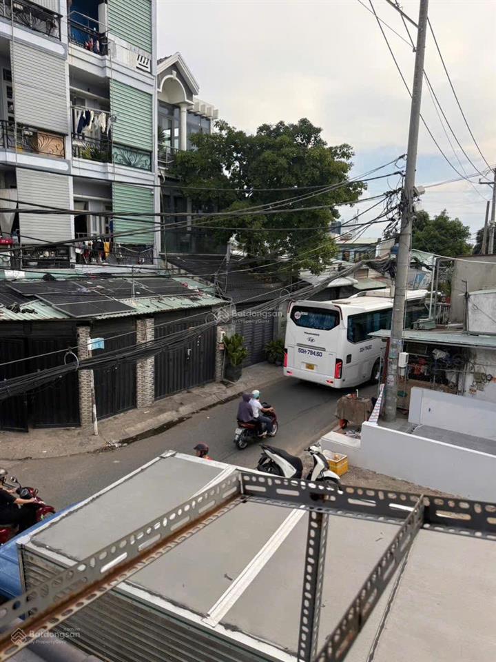 Nhà mt đs9 giá trong hẻm 4x20,5m giá 5tỷ680 có sẵn nhà 1 lầu