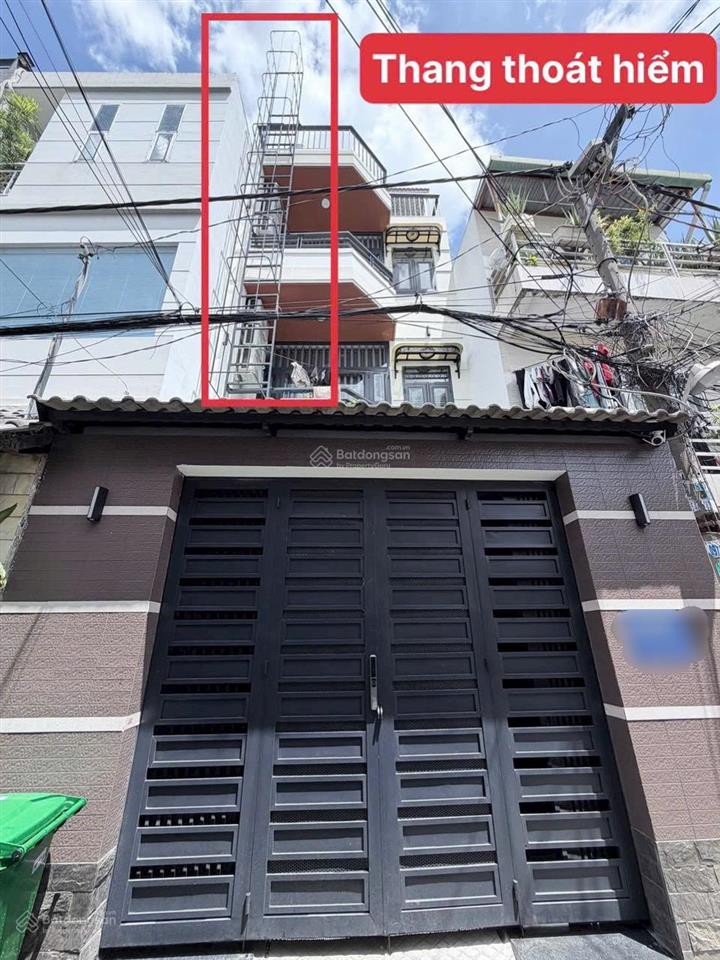 Chdv 10p lớn thu nhập 60tr/tháng sát vách celadon city giá 9,2 tỷ  pccc đầy đủ