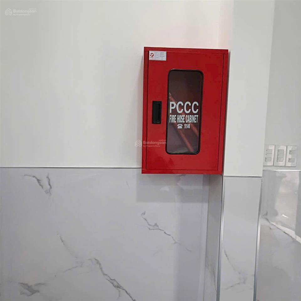 Chdv 10p lớn thu nhập 60tr/tháng sát vách celadon city giá 9,2 tỷ  pccc đầy đủ