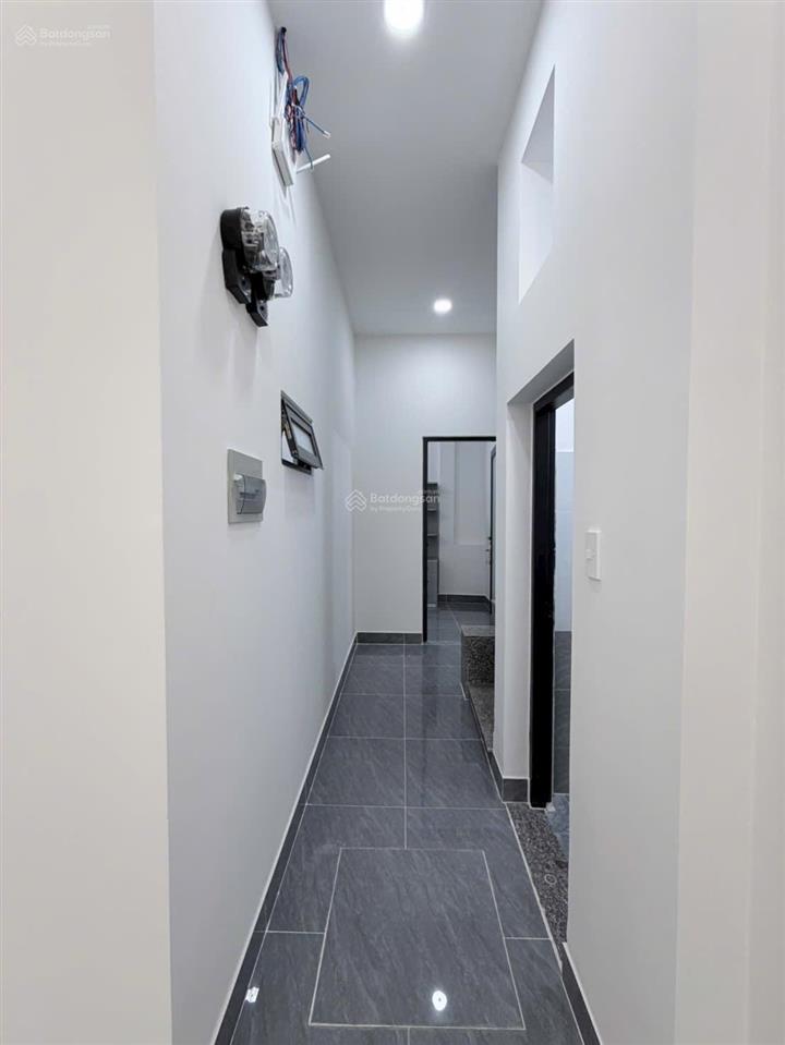 Chdv 10p lớn thu nhập 60tr/tháng sát vách celadon city giá 9,2 tỷ  pccc đầy đủ