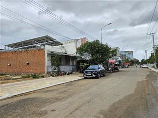 Tđc bệnh viện kèm nhà cấp 4 đường 17m, dòng tiền đều 3tr/tháng