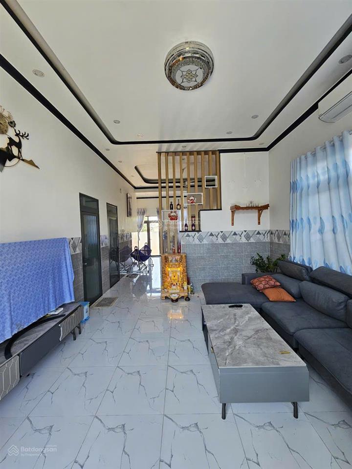 Cần bán căn nhà tâm đắc dọn vào ở ngay gần trường tiểu học phú quý 1