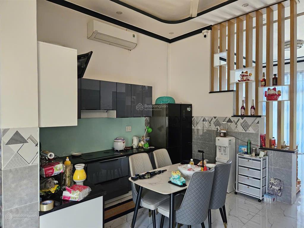 Cần bán căn nhà tâm đắc dọn vào ở ngay gần trường tiểu học phú quý 1