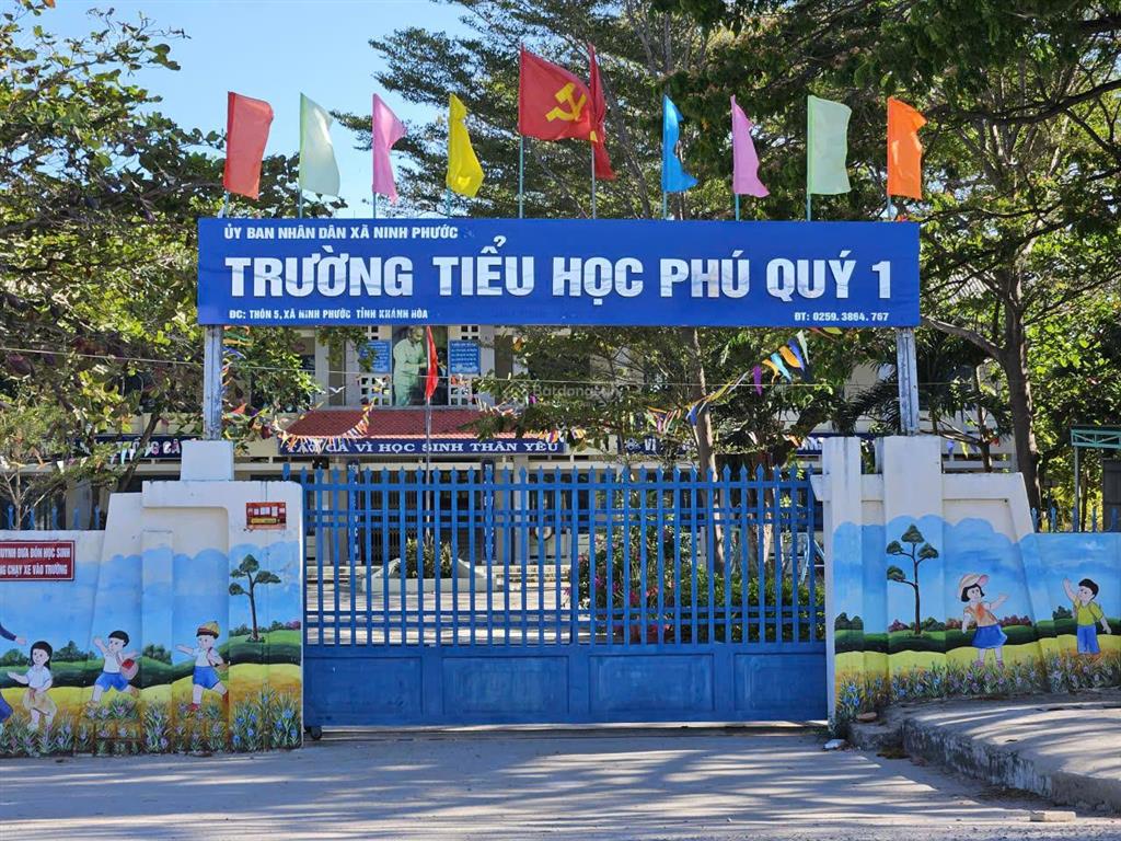 Cần bán căn nhà tâm đắc dọn vào ở ngay gần trường tiểu học phú quý 1
