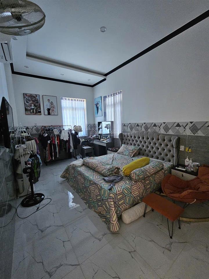 Cần bán căn nhà tâm đắc dọn vào ở ngay gần trường tiểu học phú quý 1