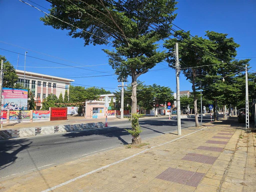 Đất thổ cư mặt tiền hải thượng lãn ông có đất thổ cư giờ chỉ còn 8 triệu 500/m