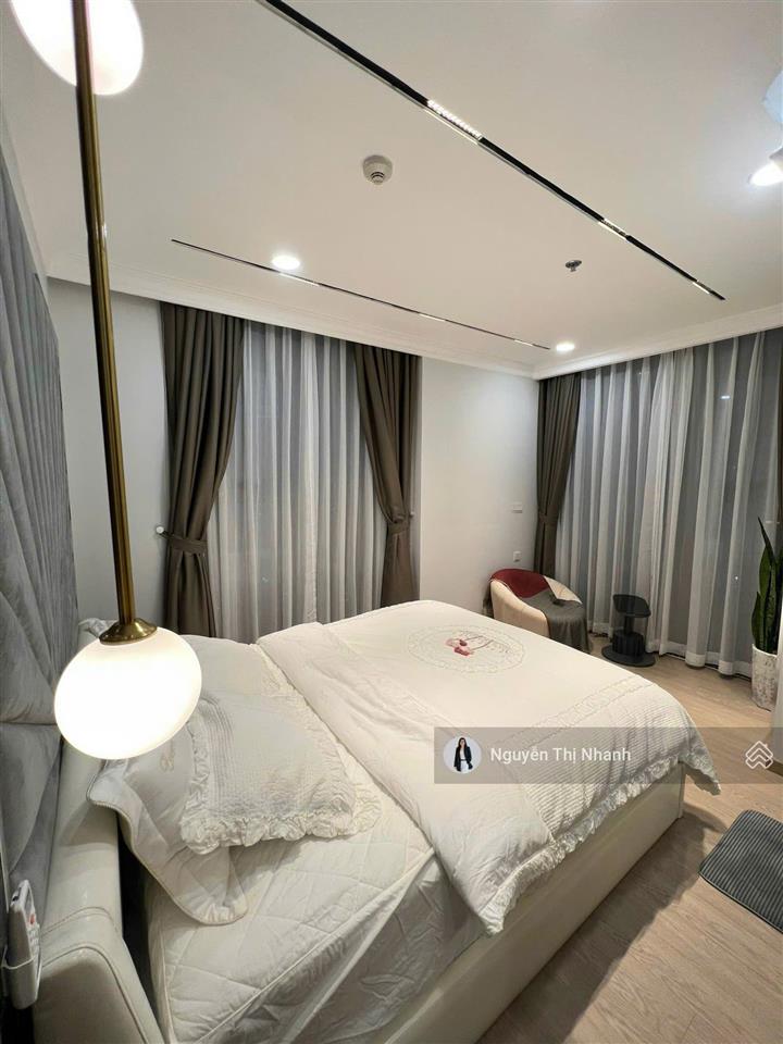Cho thuê ecogreen độc quyền ch 2pn2wc 70m2 full nội thất view landmark 81, giá 16triệu có thể ở sớm
