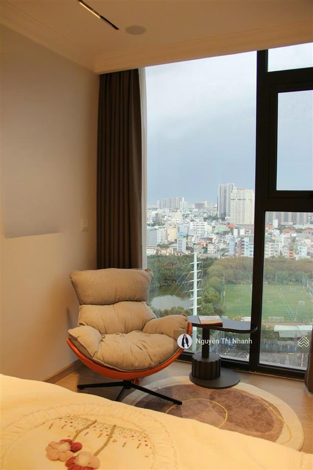 Cho thuê ecogreen độc quyền ch 2pn2wc 70m2 full nội thất view landmark 81, giá 16triệu có thể ở sớm