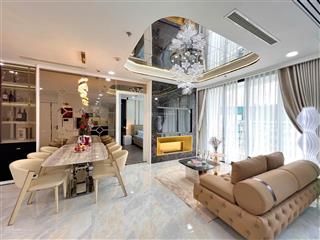 Hạ gấp 400tr bán 3p ngủ đẹp vinhomes central park decor đẹp .  ngay 0972 873 ***