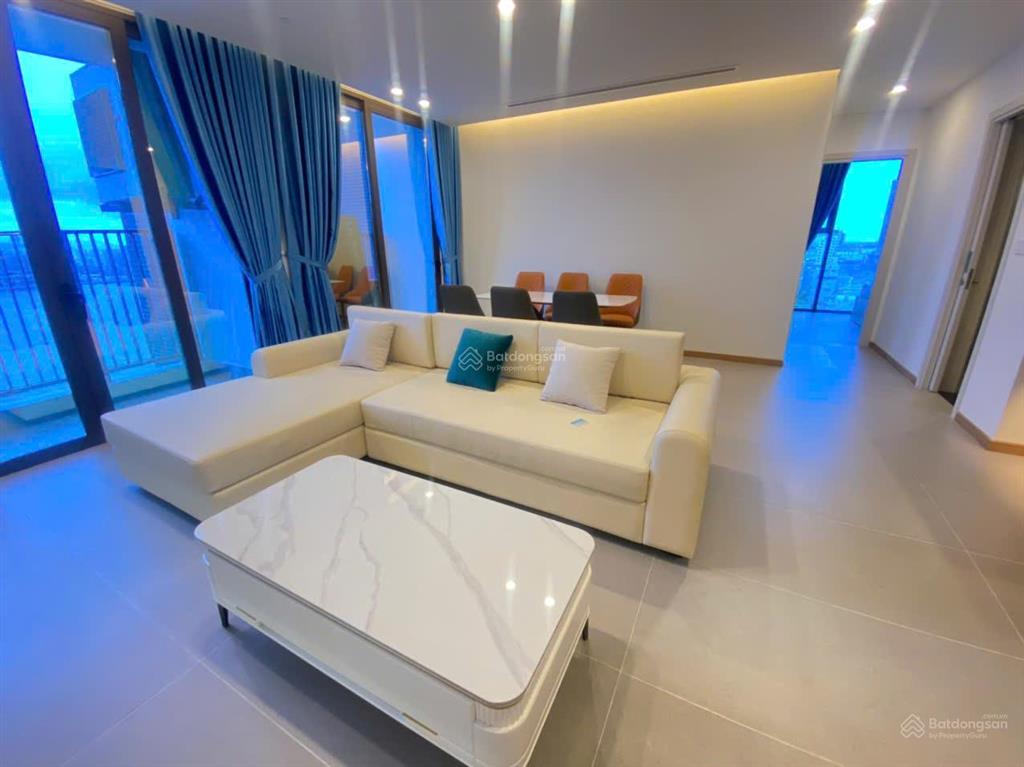 Bán căn hộ 2pn căn góc lớn view sông hàn toàn cảnh tttp đang có hđ thuê 32tr/tháng