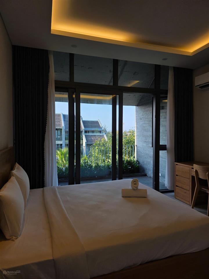 Cho thuê biệt thự casamia 5pn full nội thất gần hoiana và vinpearl