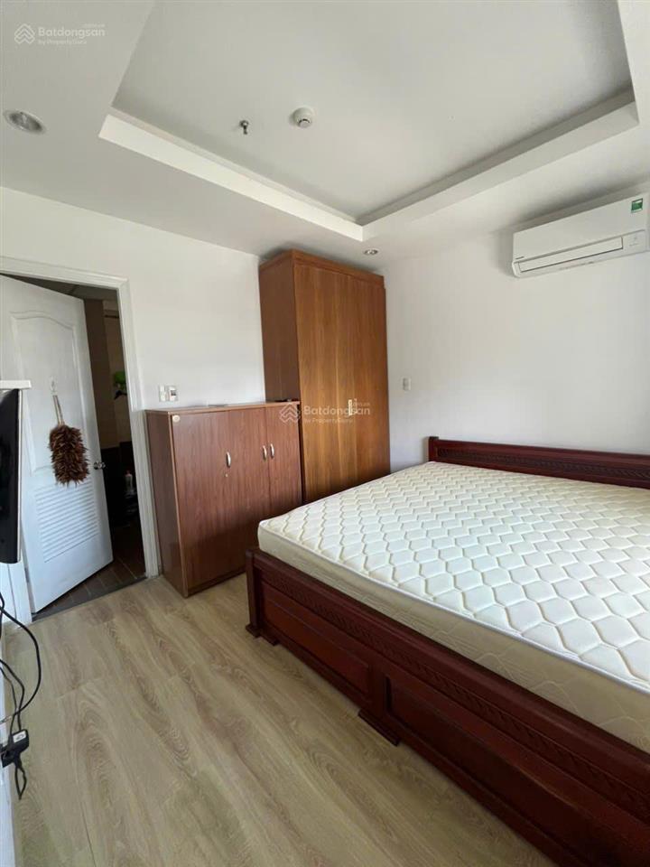 Cho thuê căn hộ 2pn lapaz nguyễn chí thanh, tầng cao trung tâm thành phố