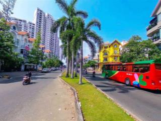 Nhà sổ hồng diện tích 150m2 có thang máy giá 49,5 tỷ thương lượng