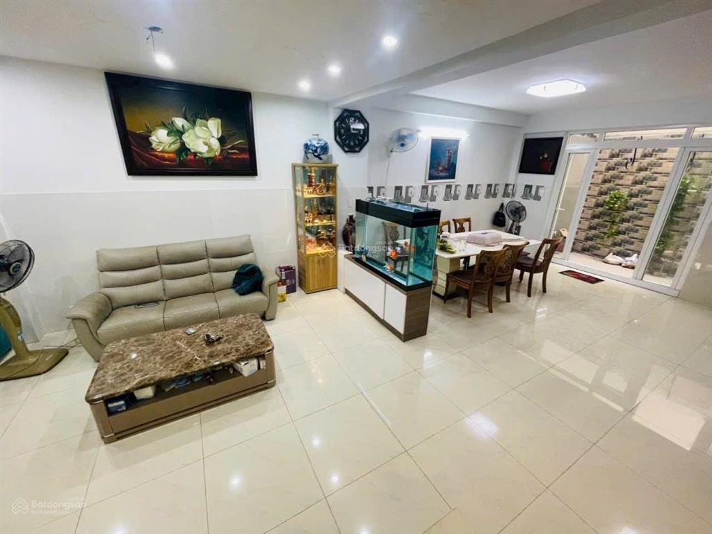 Nhà ngay kdc tân quy đông p . tân hưng dt 6 x 18m giá 19,5 tỷ có thương lượng