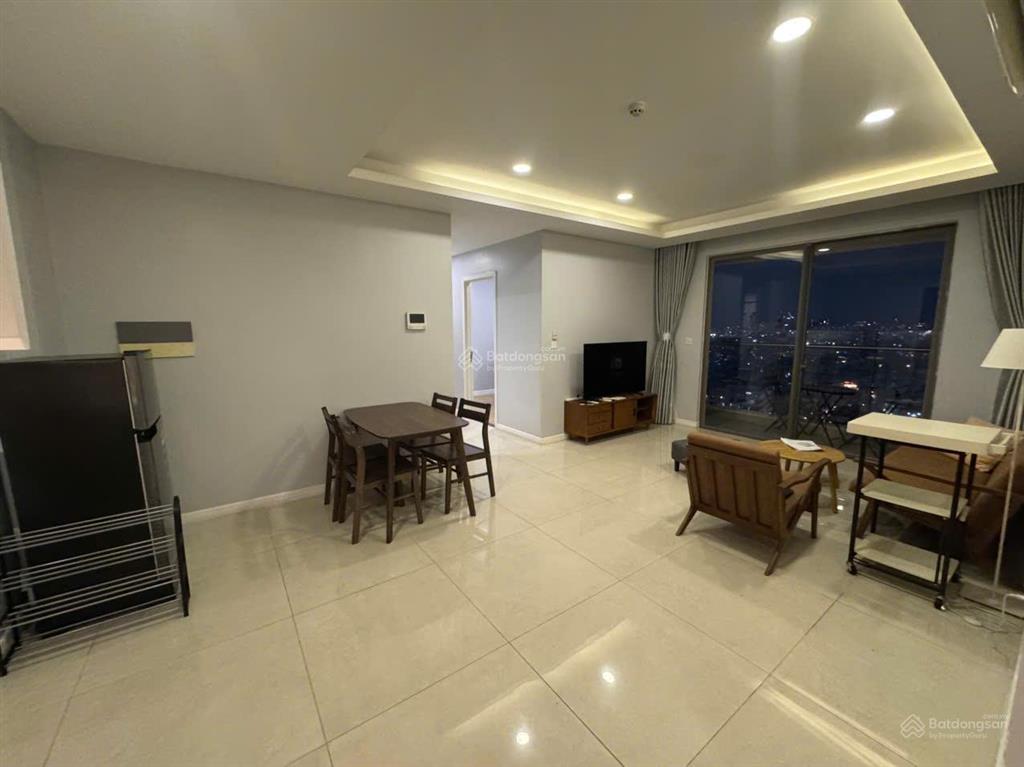 Bán 3pn millennium căn góc, lầu cao, view pháo hoa đẹp. giá 10.8 tỉ đảm bảo thấp nhất thị trường
