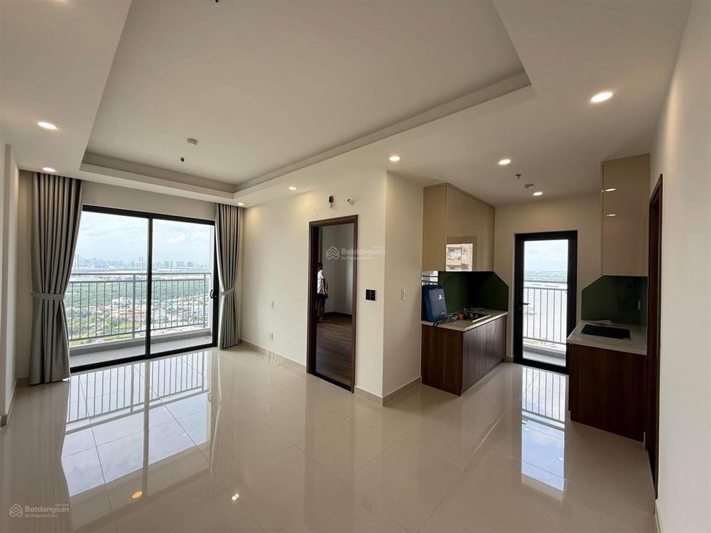 Bán gấp căn 3pn q7 riverside, view sông, tầng đẹp, 5.65 tỷ bao hết, hỗ trợ vay.  0906 361 ***