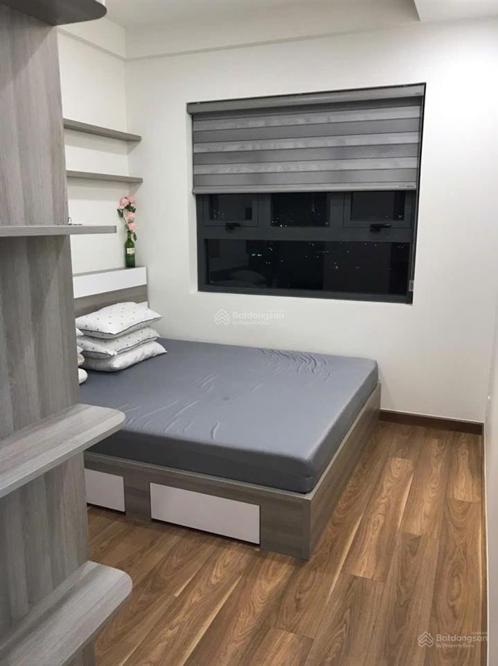 Share phòng chung cư q7 riverside đào trí, full nội thất 4,5 triệu/th.  0906 361 ***