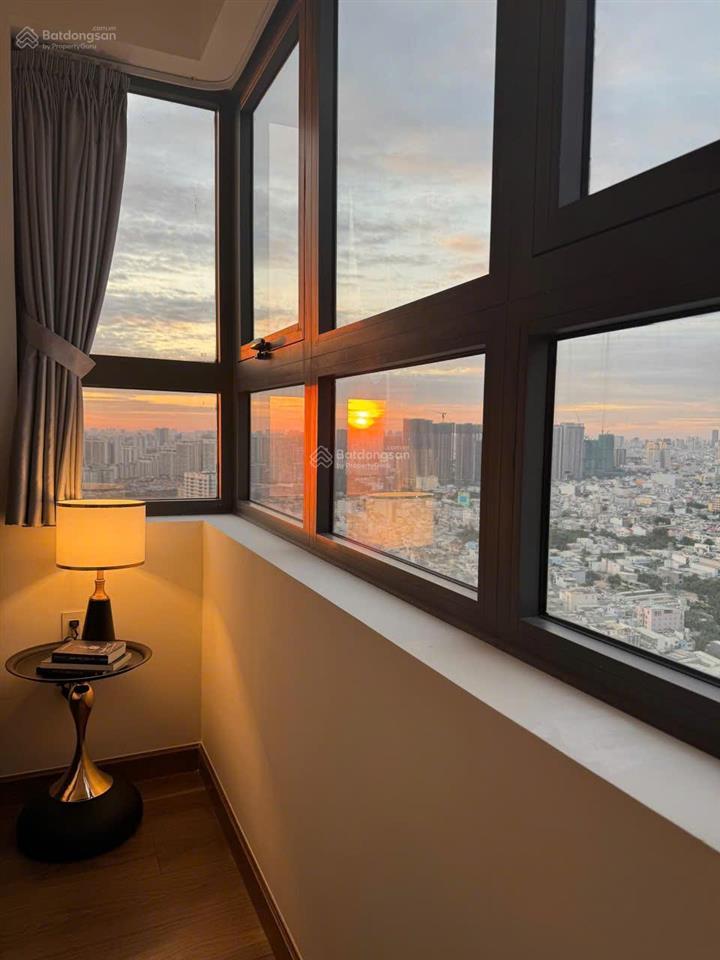 Share phòng chung cư q7 riverside đào trí, full nội thất 4,5 triệu/th.  0906 361 ***