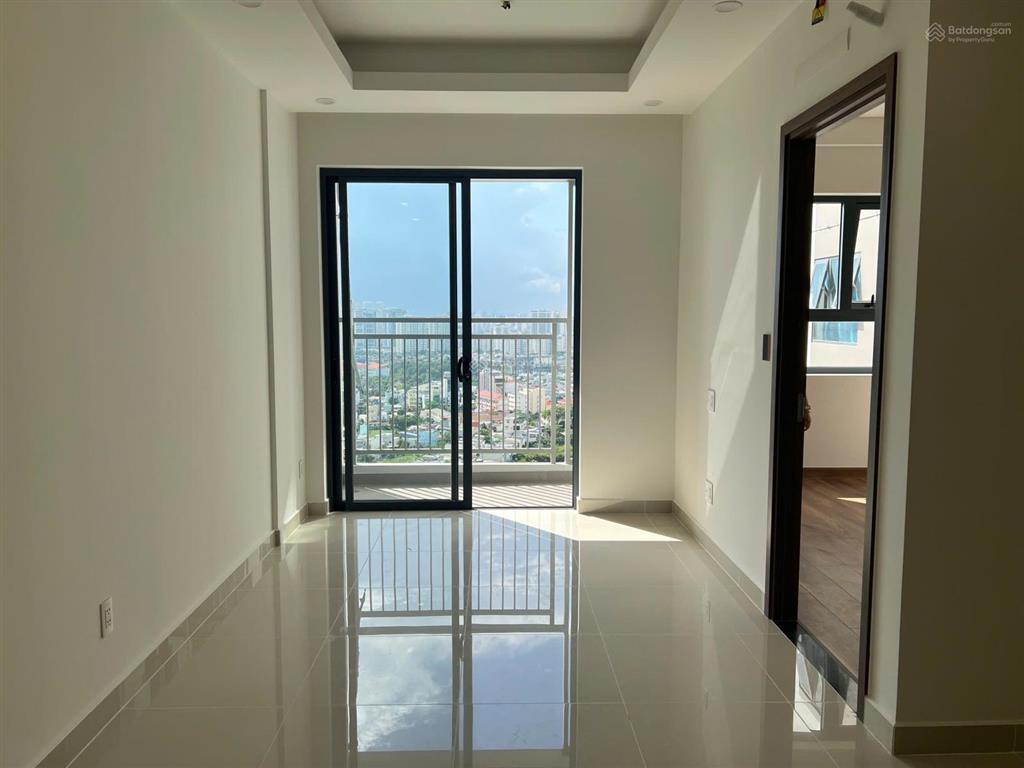 Cho thuê nhanh q7 riverside đào trí, căn 1pn trống chỉ 8,5 triệu.  0906 361 ***