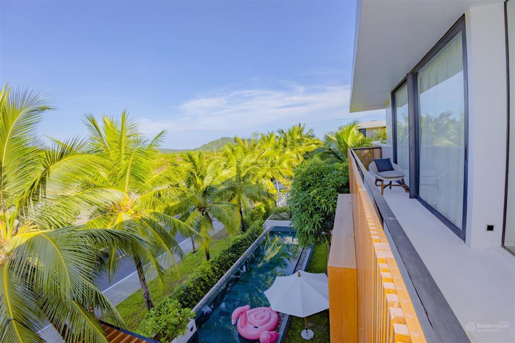 Bán bt sailing club tại phú quốc, 320m2, 4pn, 5wc. cam kết thuê 60tr/tháng, giá 23tỷ