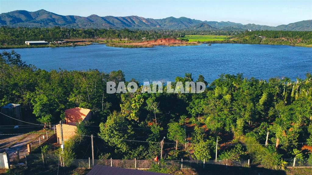 Bán 2000m2 đất view hồ 56 tại eaning đắk lắk giá cực tốt chỉ 1.1tr/m2