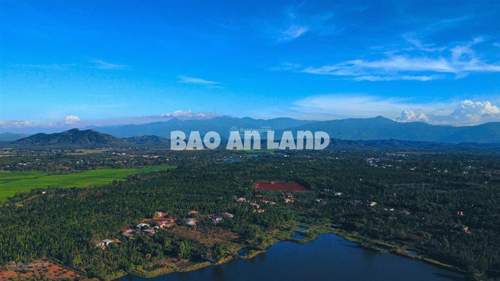 Bán 2000m2 đất view hồ 56 tại eaning đắk lắk giá cực tốt chỉ 1.1tr/m2
