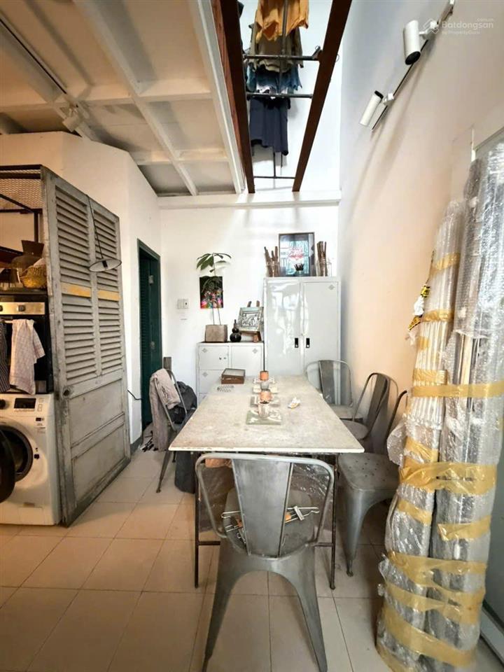 Bán nhà phố căn góc 2 mặt tiền  thảo điền, 1 trệt 1 lửng