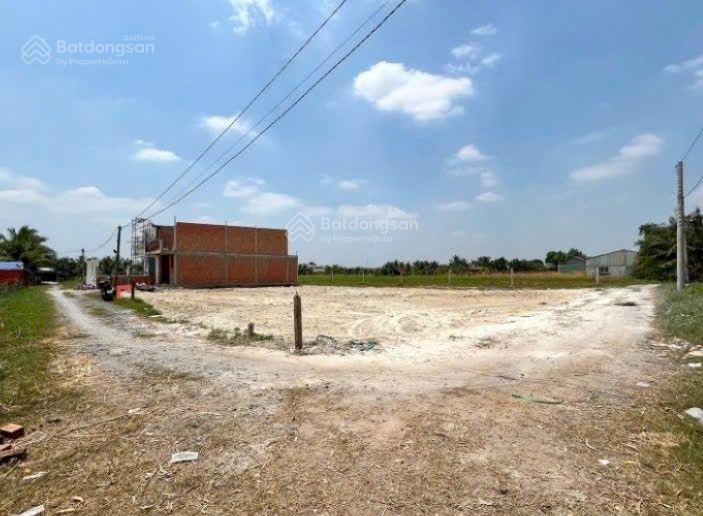 133m2 nhà lửng lầu đúc cách cầu lớn sài gòn 8km giá 1 tỷ 790