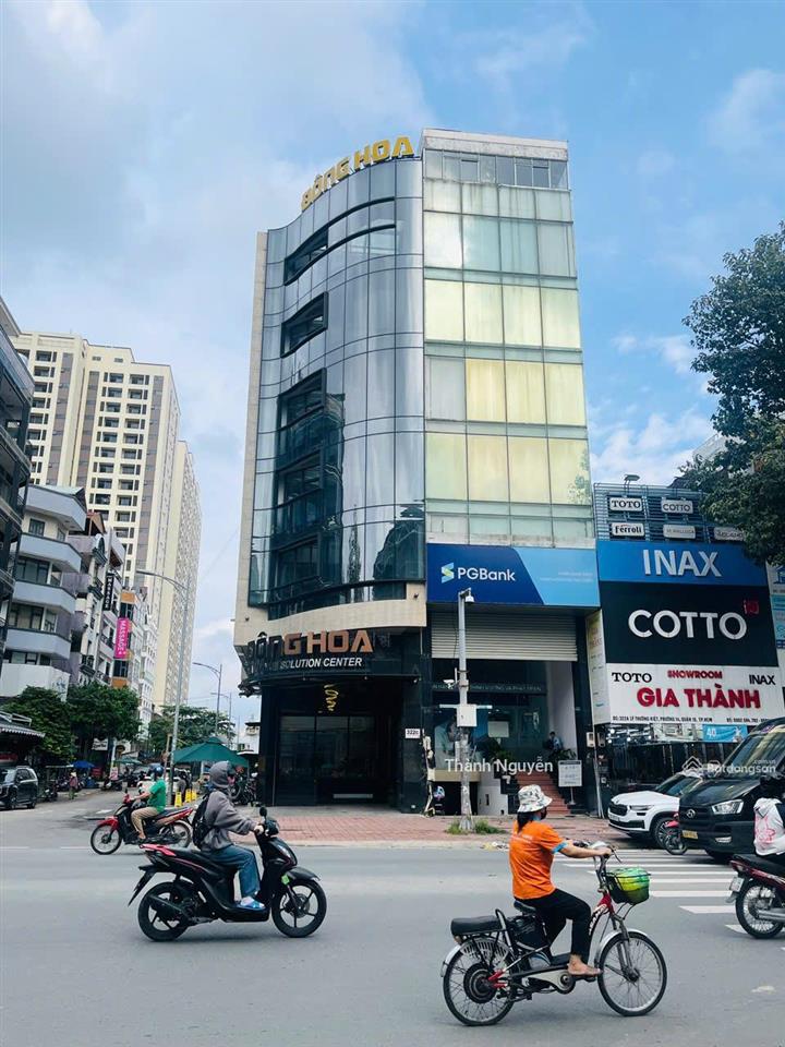 Bán gấp tòa nhà 2mt đường lý thái tổ quận 10 dt 5.5m x22m hậu 6,5m nhà hầm 7 tầng giá 50 tỷ tl