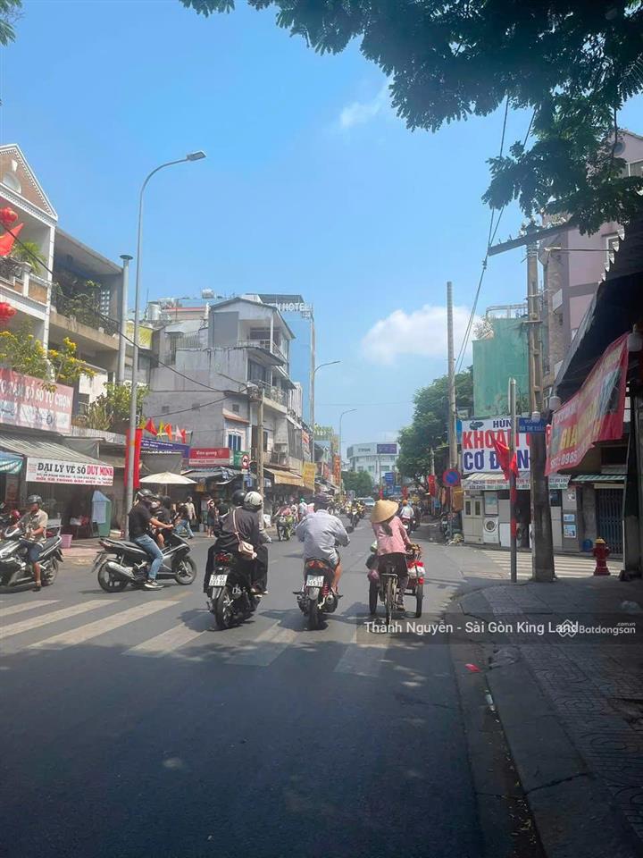 Mặt tiền phạm văn hai p.2 quận tân bình dòng tiền 45 triệu/tháng giá chỉ 22,8 tỷ diện tích 113m