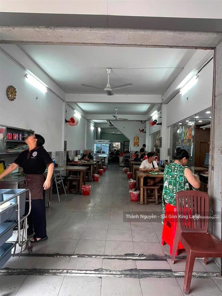 Mặt tiền phạm văn hai p.2 quận tân bình dòng tiền 45 triệu/tháng giá chỉ 22,8 tỷ diện tích 113m
