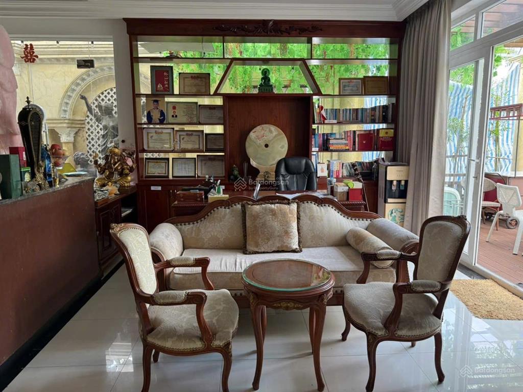 Biệt thự sân vườn có bến du thuyền 5*, khu compound lan anh village, thủ thiêm, trần bạch đằng