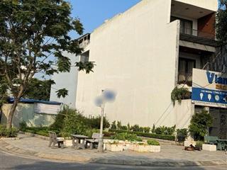 Lô đất góc 2 mặt tiền đường 10.5m  gần chợ đêm sơn trà  mặt tiền rộng 8m