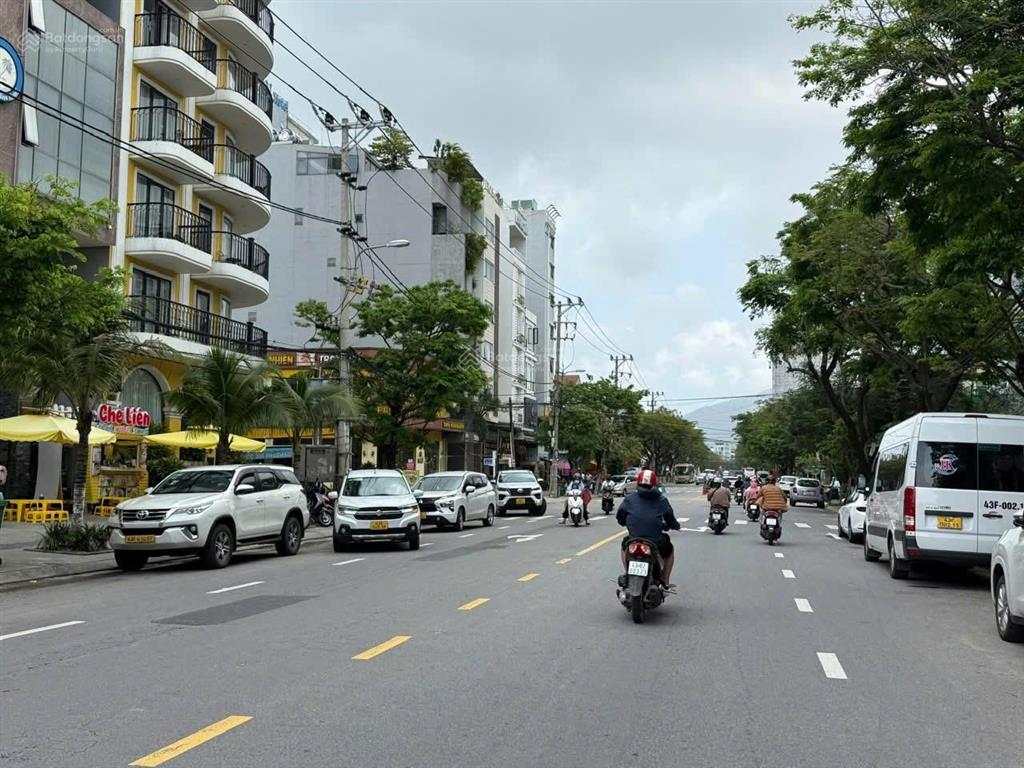 Lô góc ngã tư nguyễn đức an + phạm vấn  mặt tiền 10m  184.6m²  cách biển 400m