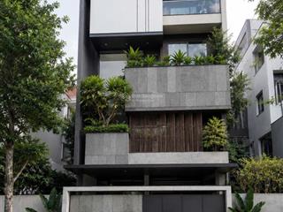 Bán villa 4 tầng mặt phố an thượng  có hồ bơi lớn, thang máy  sẵn hợp đồng thuê 840 tr/năm