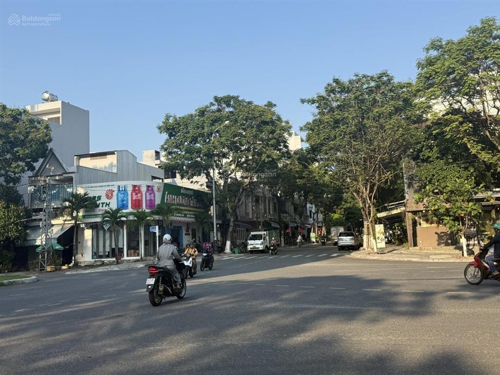 Bán cặp đất 160m2 (ngang 10m) mặt tiền đường góc dương khuê  ra biển mỹ khê 5 phút