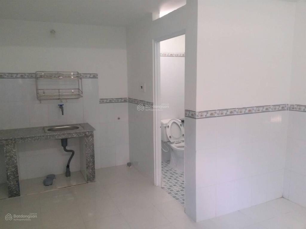 Cho thuê nhà trọ 27m2 sạch sẽ, giá 2 triệu ở hẻm 288/8, huỳnh văn lũy, phú lợi, hồ chí minh