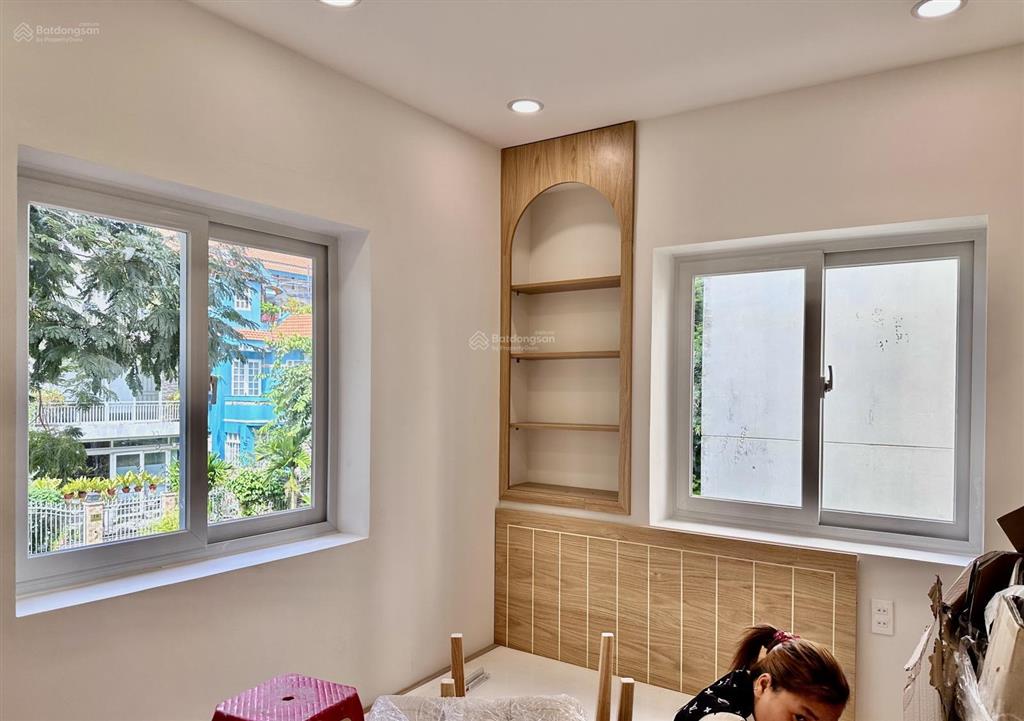 Cần cho thuê 3pn tại phú mỹ hưng, q7. 110m2  nội thất đầy đủ chỉ 12 triệu.  0968 668 ***