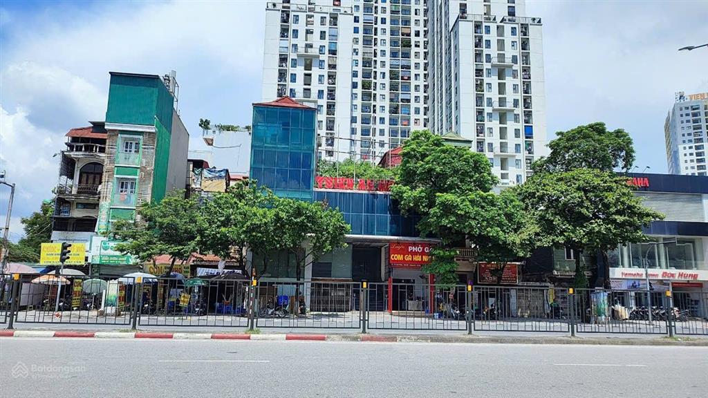 Bán nhà mặt phố minh khai phố minh khai, quận hai bà trưng. diện tích 60m
nhà 5 tầng