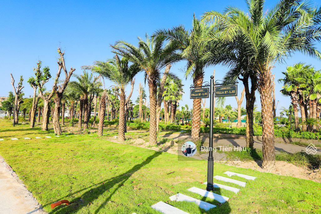 Chính chủ  bán căn góc l1.163 đường 30m view hồ yên sở, dt 193.6m2 tặng thêm 1000m2 sân trước nhà