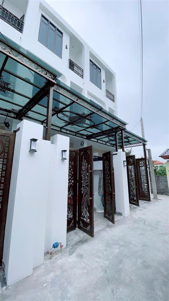 Nhà 3 tầng xây độc lập có sân cổng riêng ngõ 3m hướng tây bắc tại phúc hải đa phúc (hưng đạo mới)