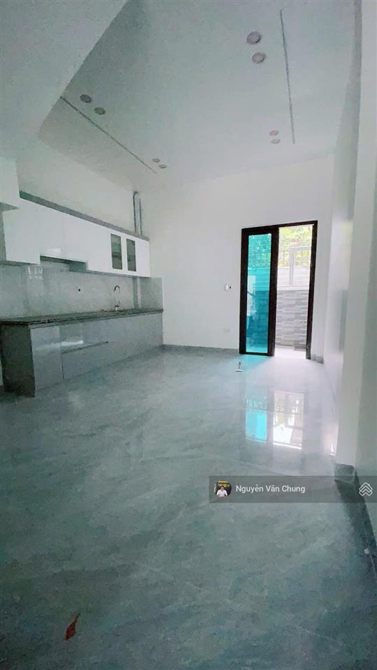 Nhà 3 tầng xây độc lập có sân cổng riêng ngõ 3m hướng tây bắc tại phúc hải đa phúc (hưng đạo mới)