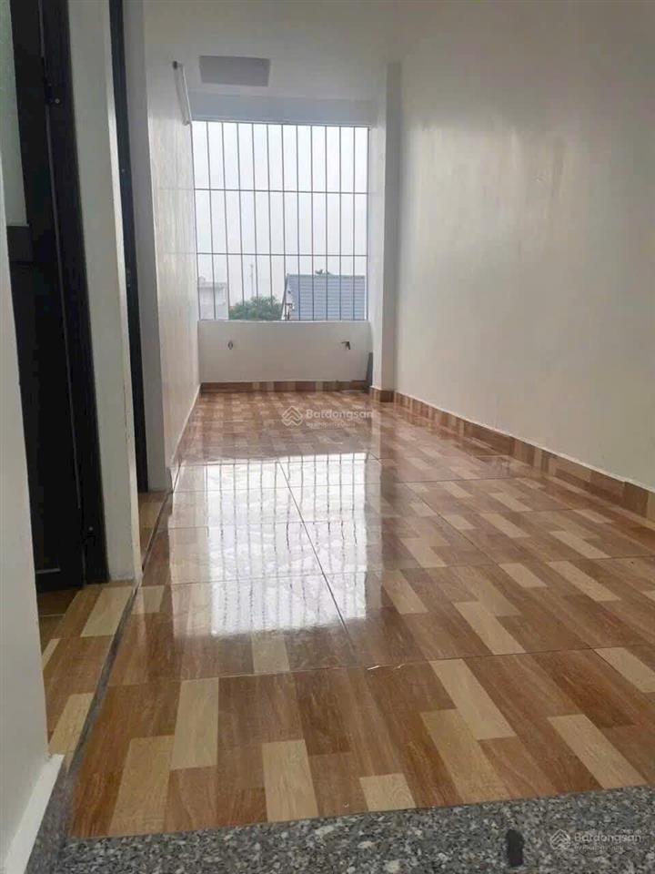 Chủ gửi bán nhà 3 tầng 40m2 hướng nam giá chỉ 1,6** tỷ tại phúc hải, gần chợ chiều đa phúc