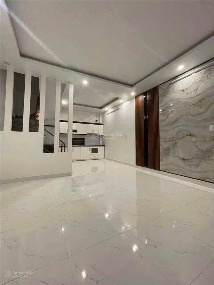 Chủ gửi bán nhà 3 tầng 40m2 hướng nam giá chỉ 1,6** tỷ tại phúc hải, gần chợ chiều đa phúc