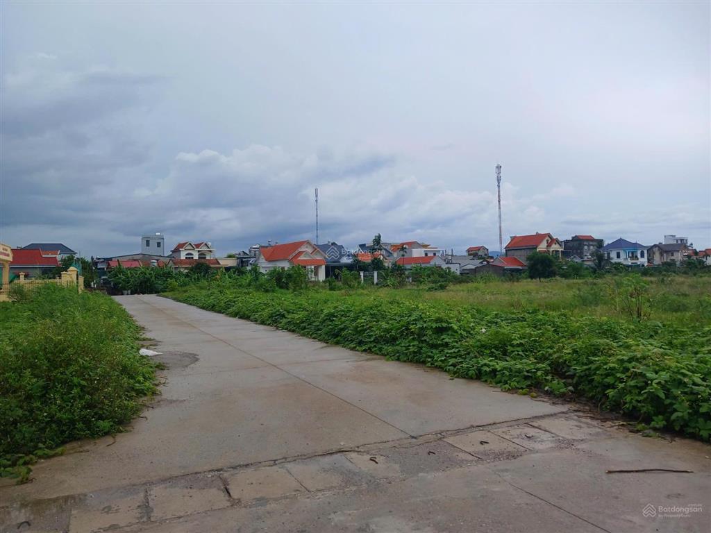 Bán đất thống nhất 3 phường tân an (nay thuộc phường hà an).