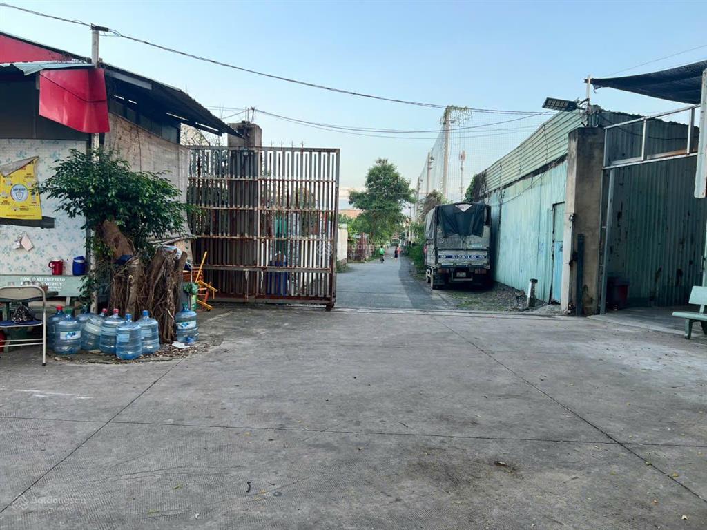 Cho thuê kho xưởng sửa mới, dt 300m2 đường số 11, phường trường thọ, thành phố thủ đức giá 20tr