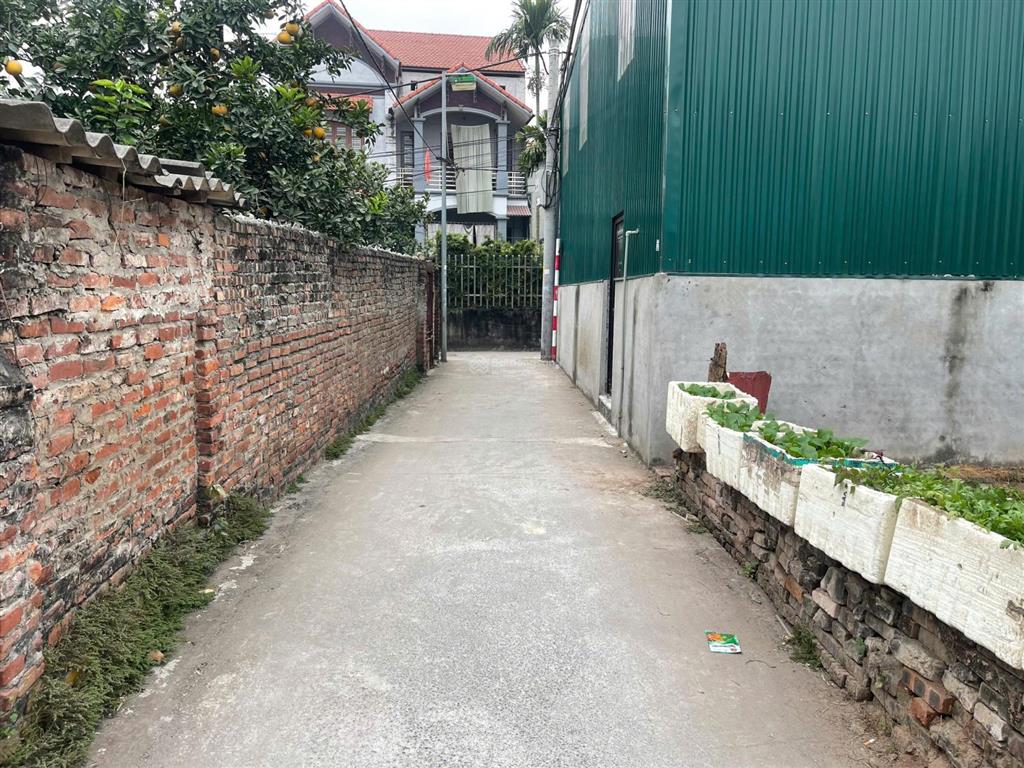 82m2 đất dương hà phù đổng2 mặt ngõ nôg taximt4mpháp lý sạchkhông quy hoạch0965 901 ***