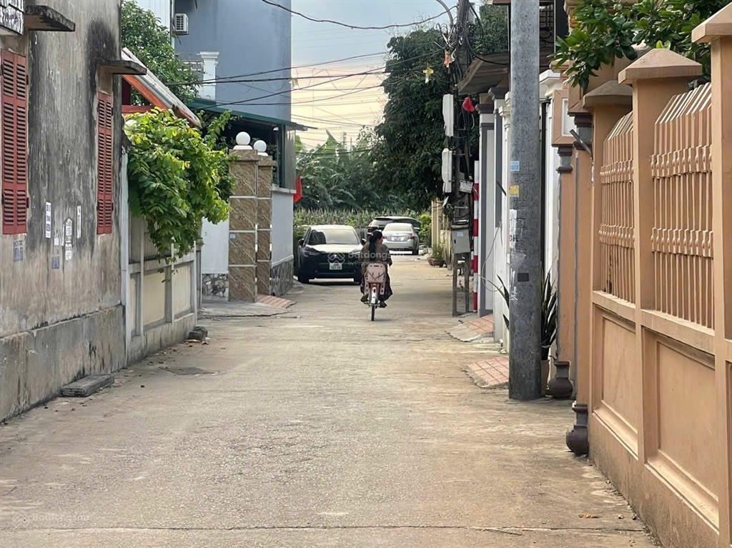 5.x tỷ70m2 dương hà, phù đổng mớioto vào đấtđường thông thẳng chân đêtương lai ra đường lớn